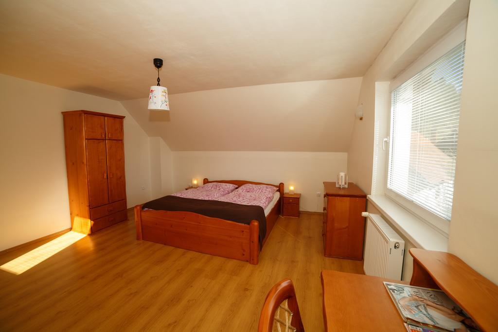 Apartmanovy Dom River Blatnica ภายนอก รูปภาพ